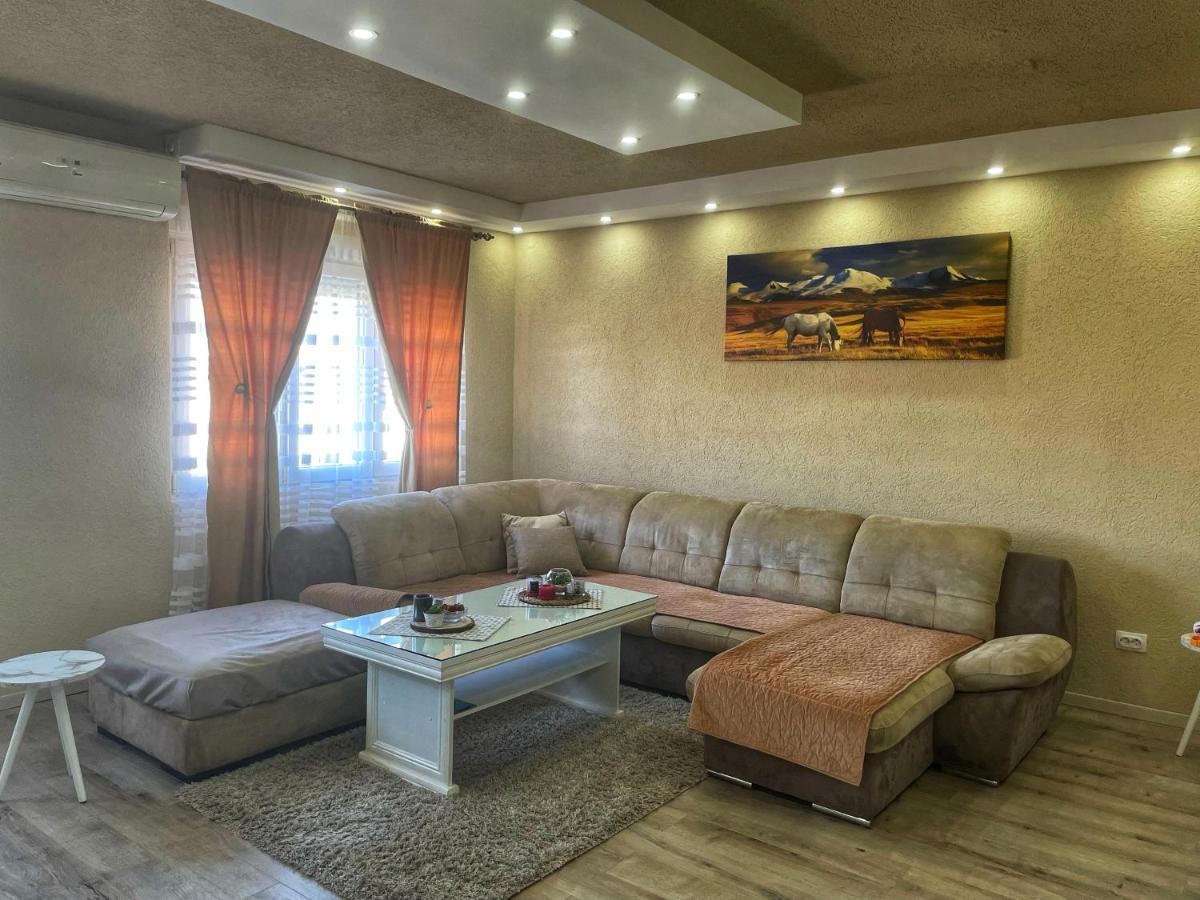 Apartment Alexandar Подгорица Экстерьер фото